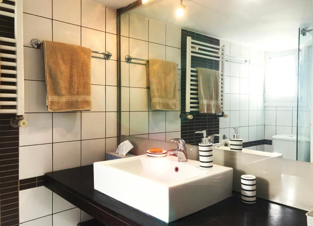 Appartamento Athens By Foot: Perfect Flat With Terrace Esterno foto
