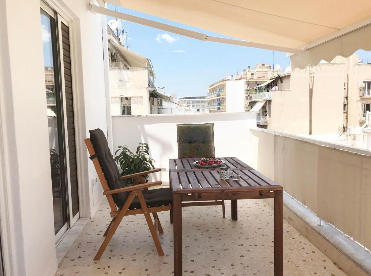 Appartamento Athens By Foot: Perfect Flat With Terrace Esterno foto