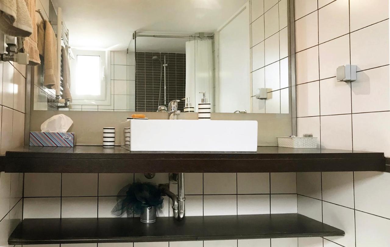 Appartamento Athens By Foot: Perfect Flat With Terrace Esterno foto